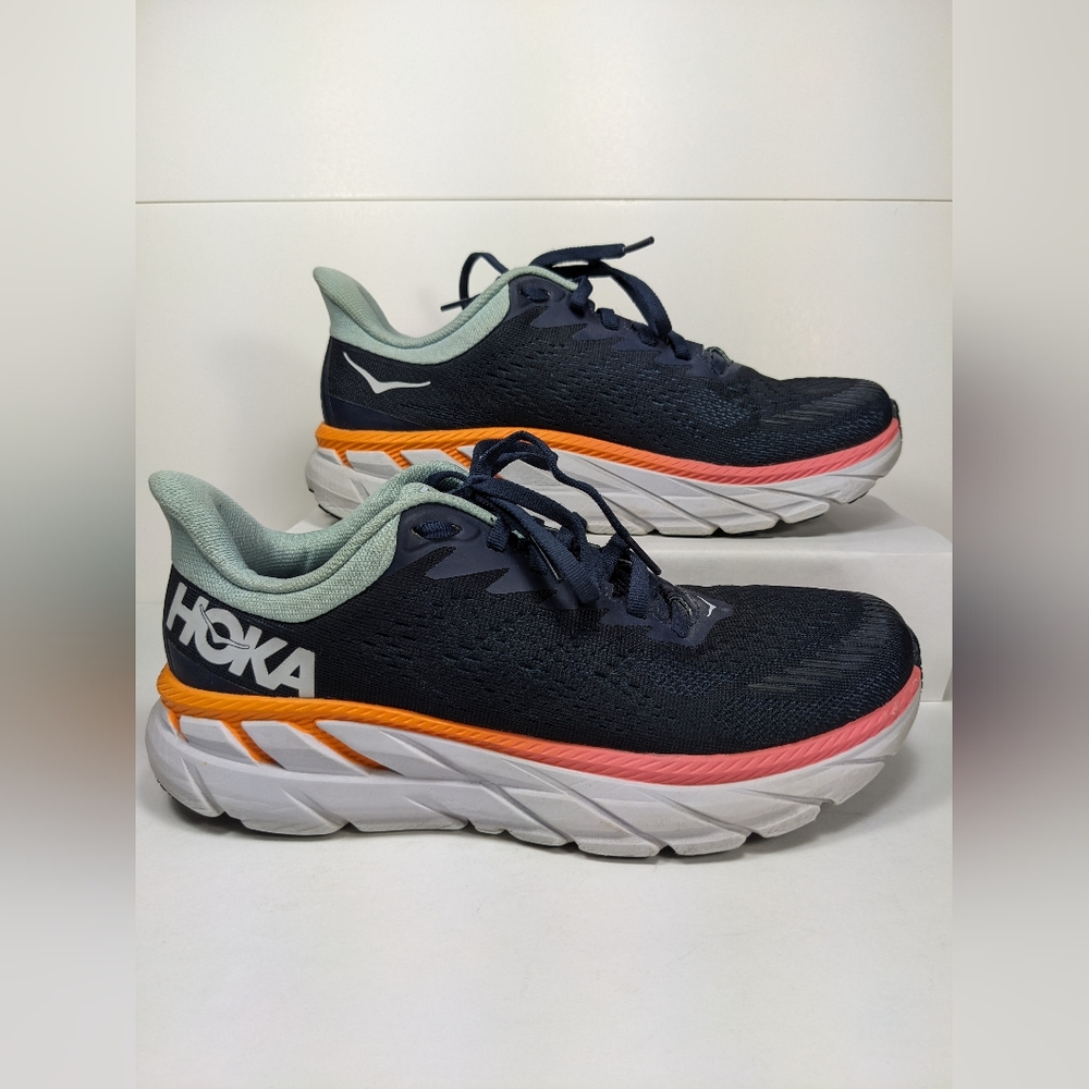 Near New! Hoka One One Clifton 7 women's road running shoes